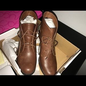 Brand New Brown Heal Boots